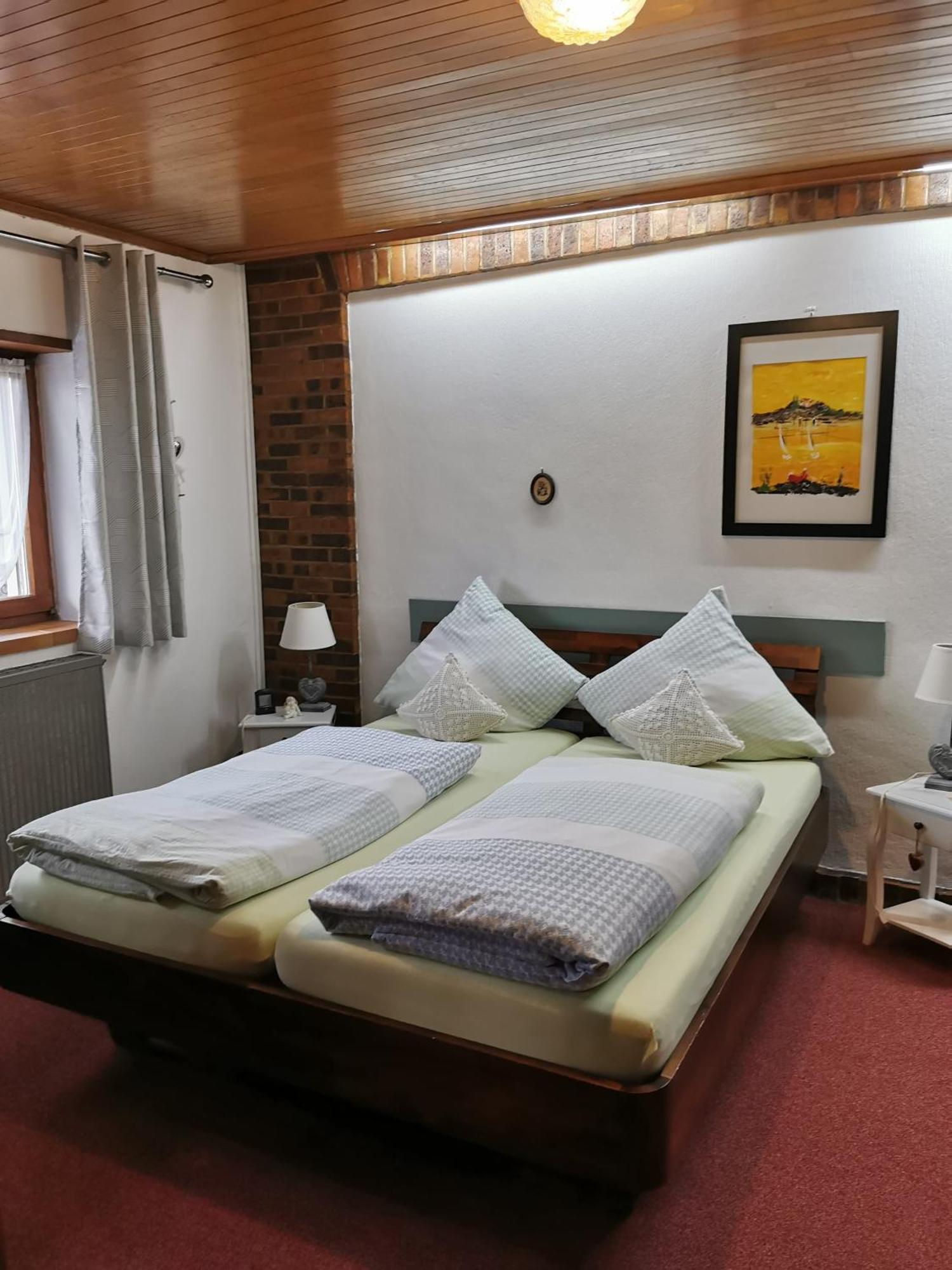 Ferienwohnung Au Repos Des Remparts Wissembourg Exterior foto